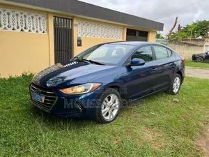 Hyundai Elantra 2018 Bleu