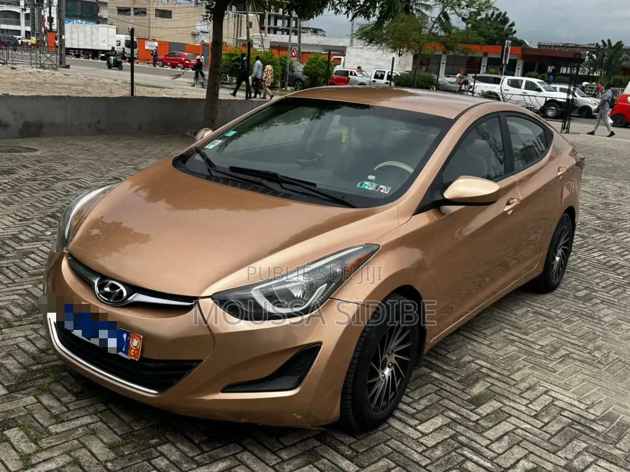 Hyundai Elantra 2018 Doré