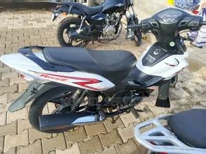 Nouveau TVS Rockz 125 2026 Autre