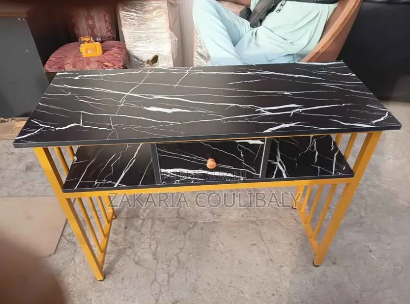 Tables Hautes