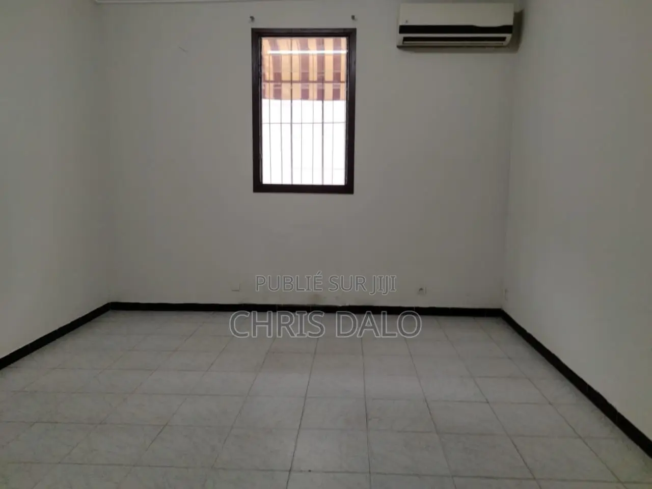 7chbre Duplex dans Roberson, Cocody à Louer