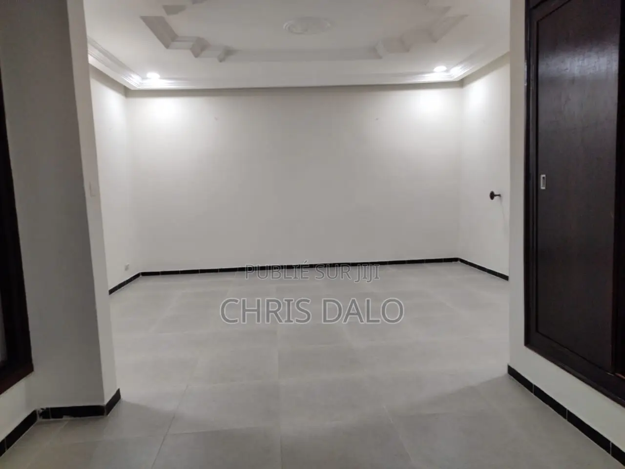 7chbre Duplex dans Roberson, Cocody à Louer
