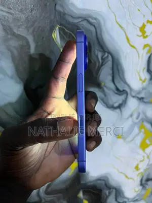 Nouveau Apple iPhone 16 256 GB Bleu