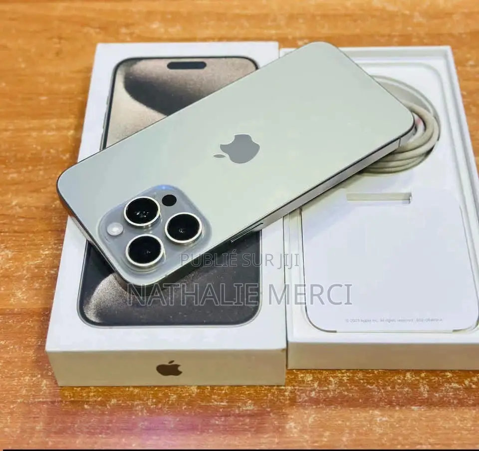 Nouveau Apple iPhone 15 Pro Max 256 GB Blanc
