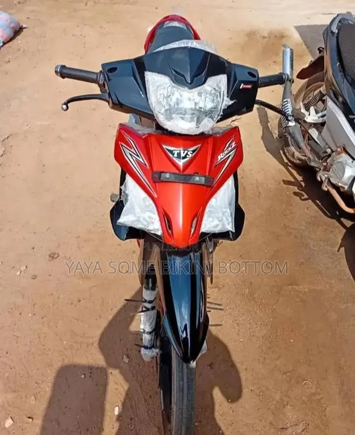 TVS Apache 180 RTR 2024 Autre
