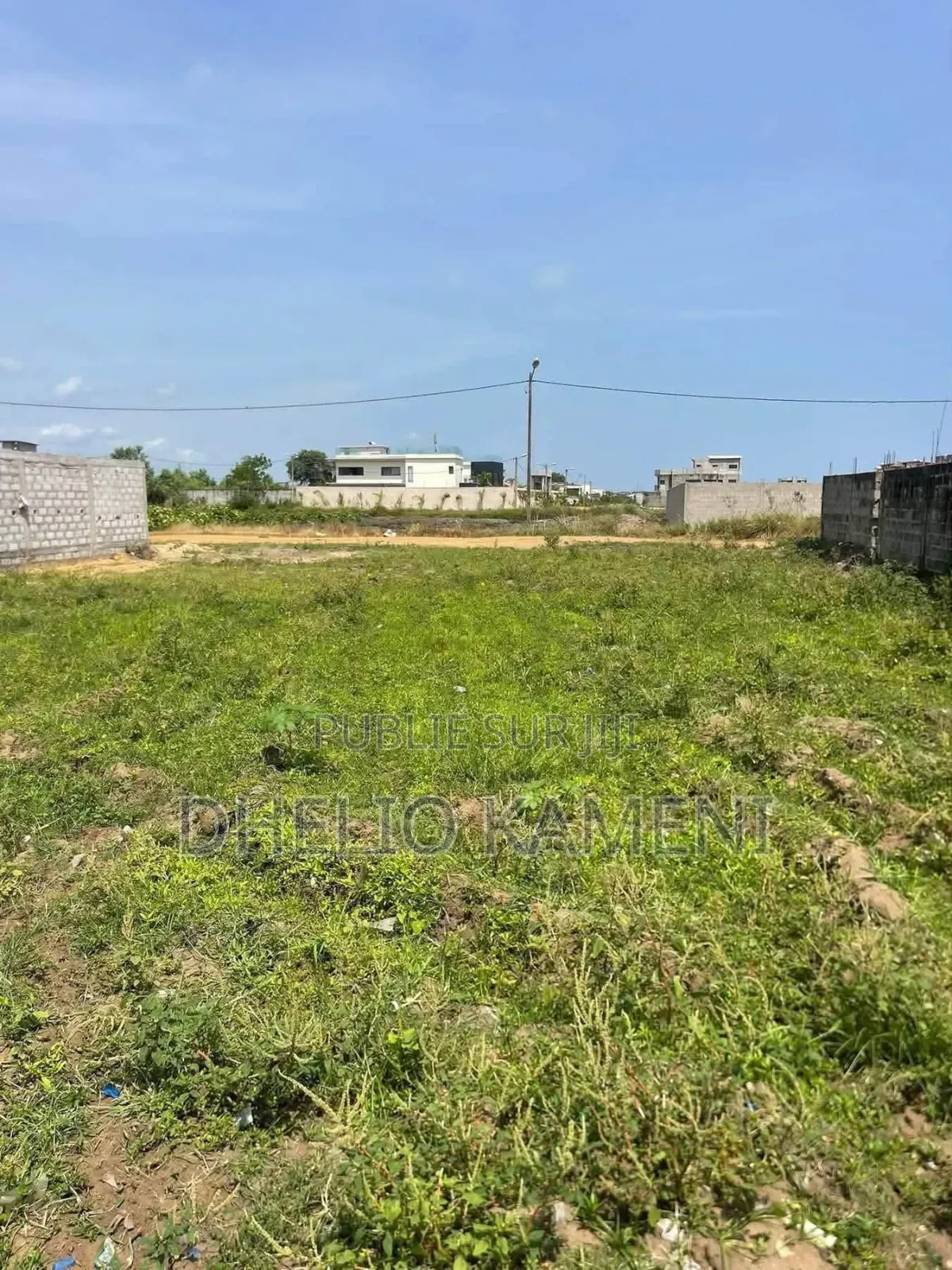 Offre Exclusive À ADZOPE À 45mint d'Abidjan