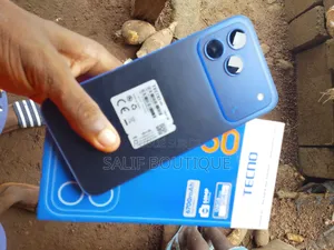 Nouveau Tecno Spark 50 128 GB Bleu