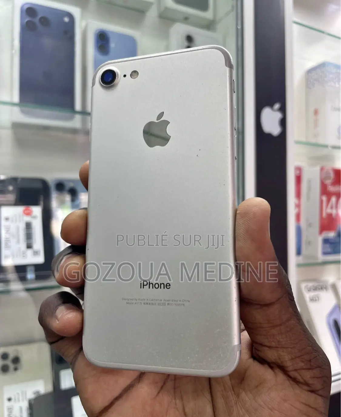 Nouveau Apple iPhone 7 128 GB Argenté