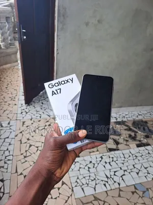 Nouveau Samsung Galaxy A17 5G 256 GB Bronze