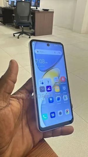 Nouveau Tecno Pop 9 128 GB Doré