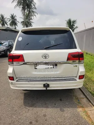 Toyota Land Cruiser 2017 Blanc