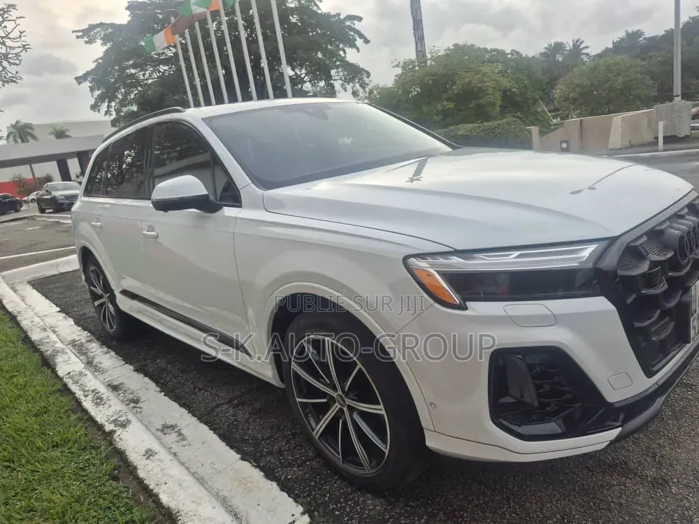 Audi Q7 2025 Blanc