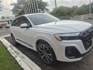 Audi Q7 2025 Blanc