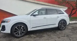 Audi Q7 2025 Blanc