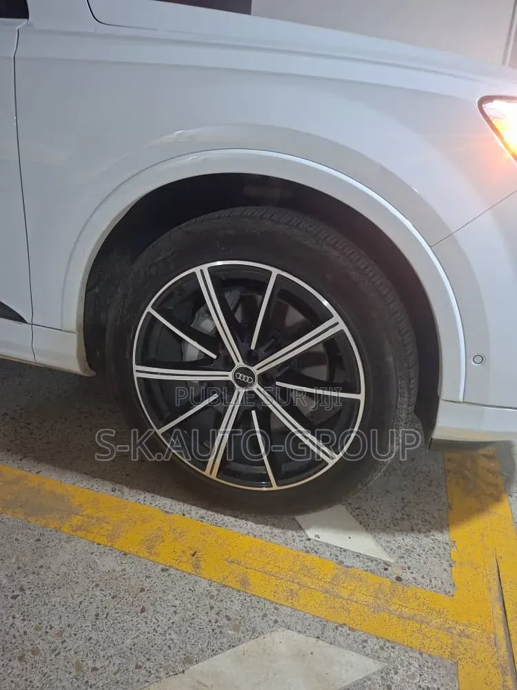 Audi Q7 2025 Blanc
