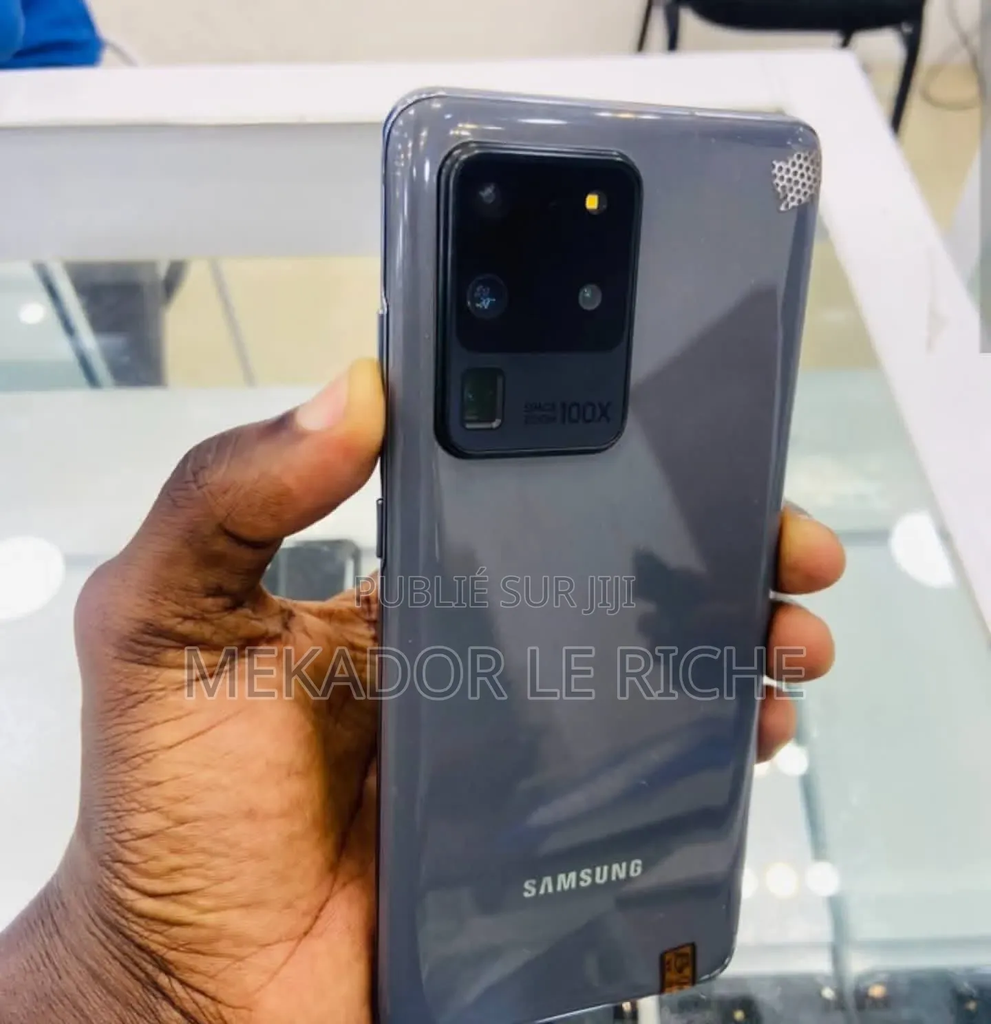 Nouveau Samsung Galaxy S20 Ultra 5G 256 GB Noir