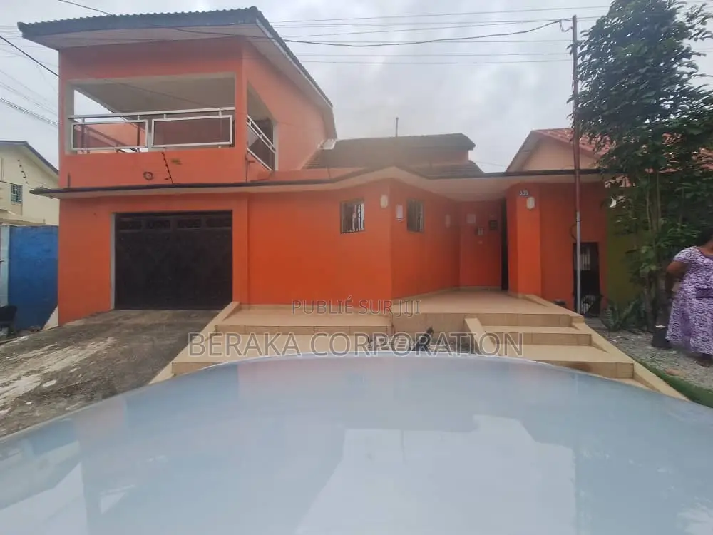 4chbre Duplex dans Beraka Corporation, Cocody à Vendre