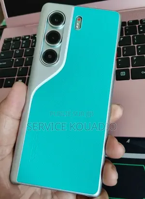 Nouveau Tecno Camon 40 128 GB Autre