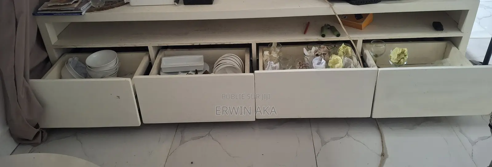 Meuble TV Blanc Cassé Avec Compartiments