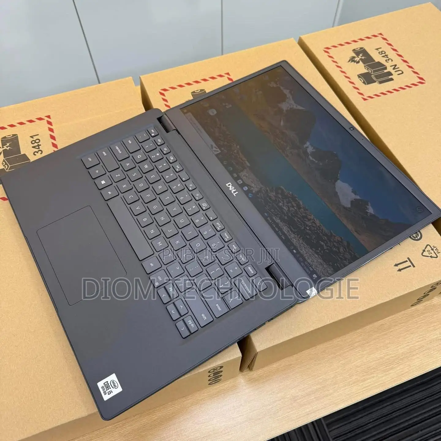 Ordinateur portable Dell Latitude 3410 16GB Intel Core i5 SSD 512GB