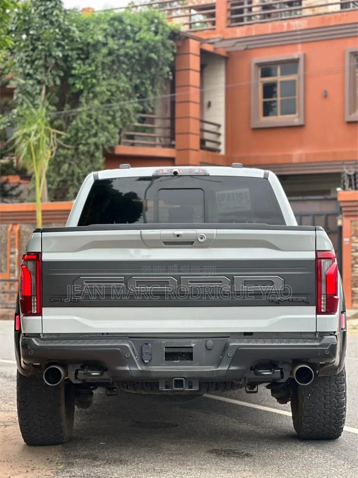 Ford F-150 2024 Blanc cassé
