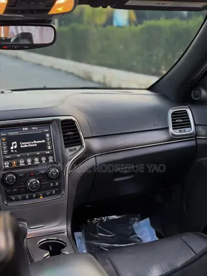 Jeep Grand Cherokee 2018 Beige