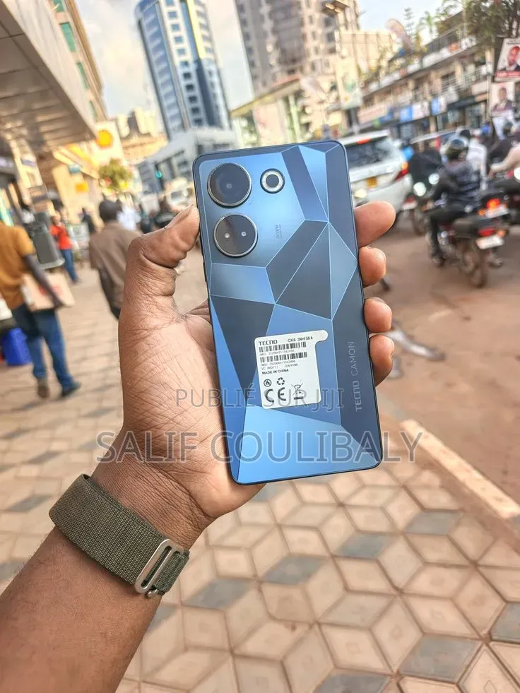 Tecno Camon 40 256 GB Autre