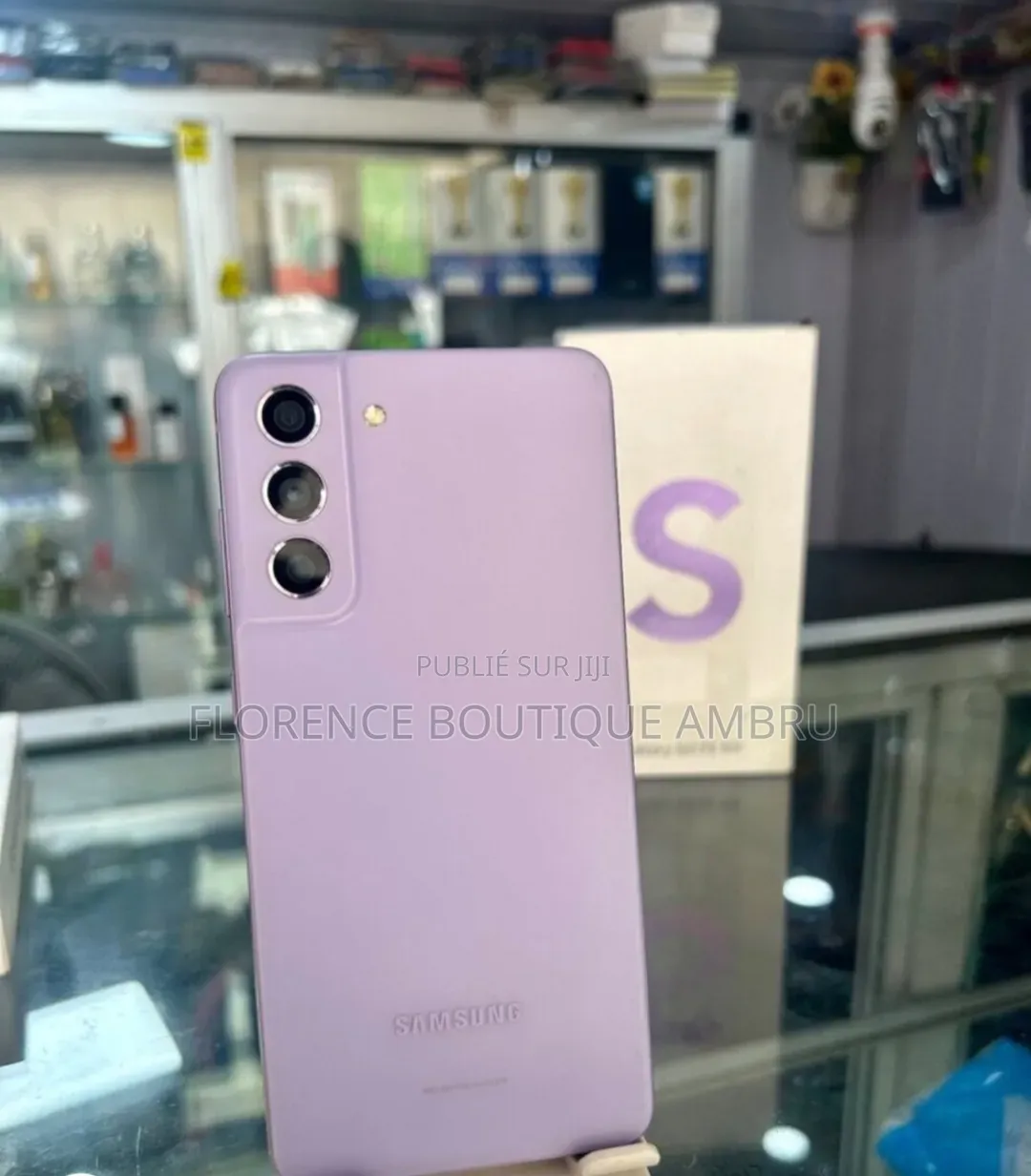 Nouveau Tecno Camon 30 256 GB Orange