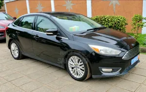 Ford Focus 2016 Noir