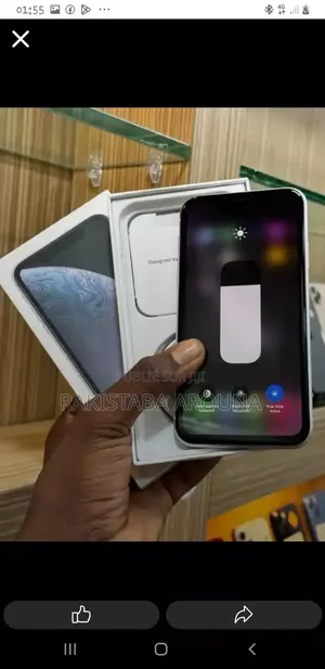 Nouveau Apple iPhone XR 64 GB Blanc