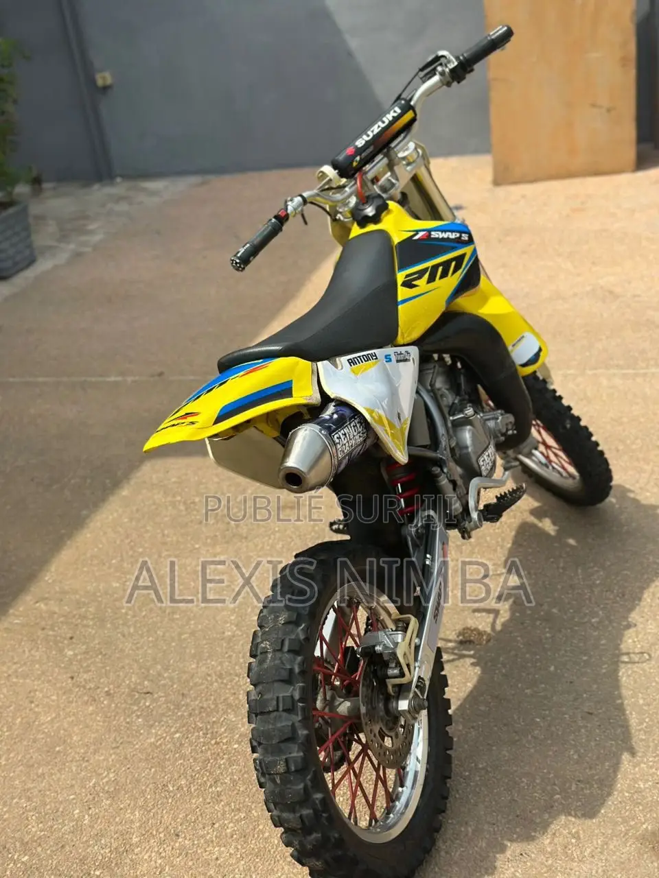 Suzuki Autre 2022 Jaune