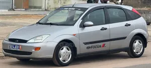 Ford Focus 2003 Gris