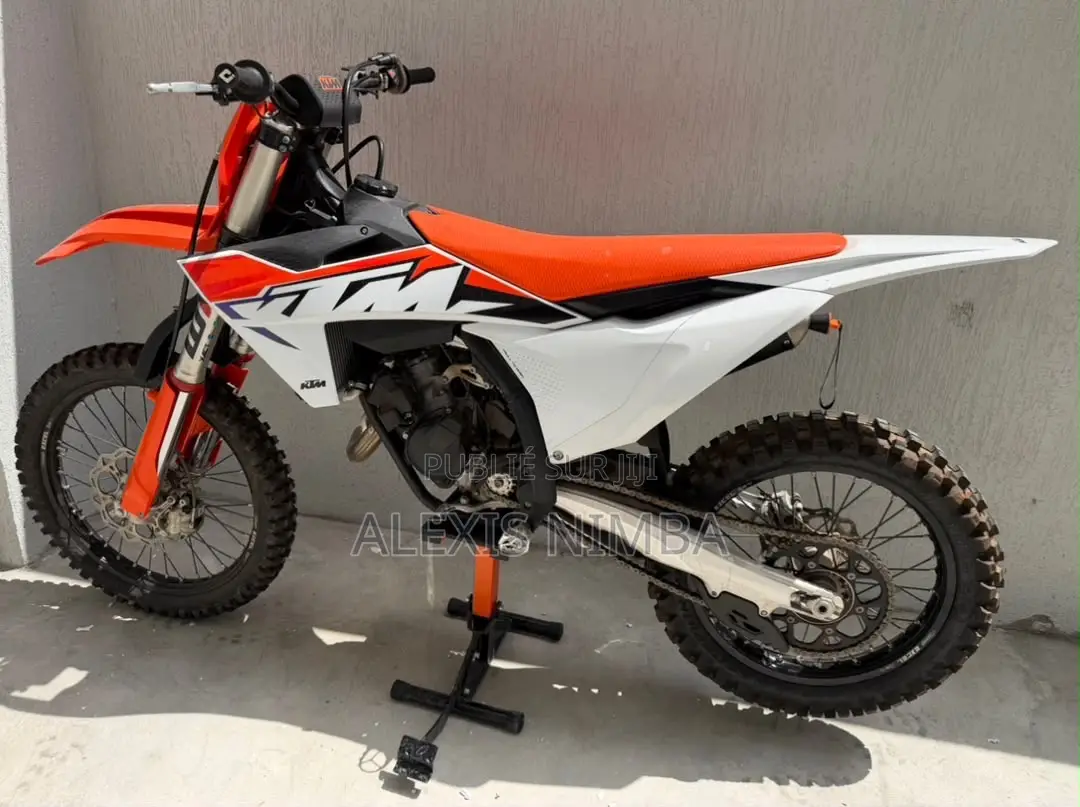 Nouveau KTM Autre 2024 Rouge