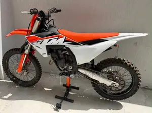 Nouveau KTM Autre 2024 Rouge
