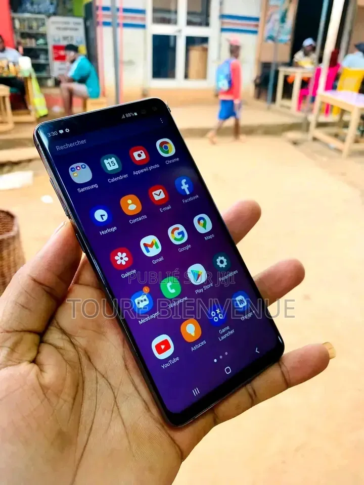 Nouveau Samsung Galaxy S10 Plus 128 GB Blanc