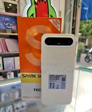 Nouveau Tecno Spark Slim 256 GB Bleu