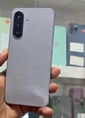 Nouveau Samsung Galaxy A17 128 GB Autre
