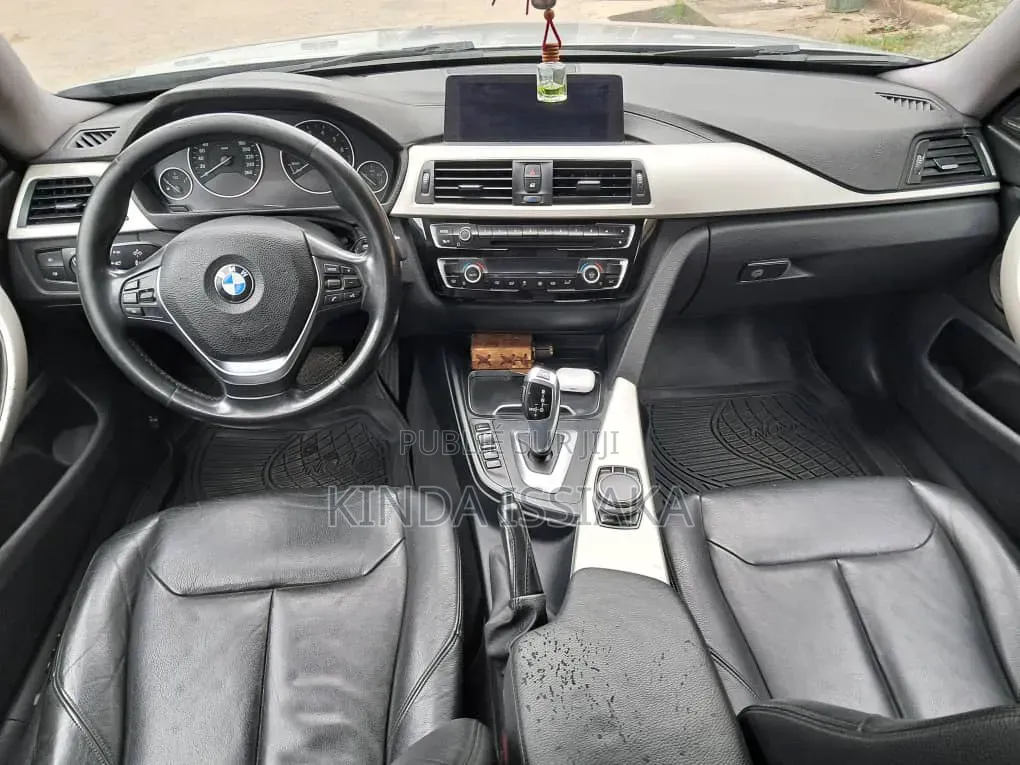 BMW 4 Series 2018 Gris