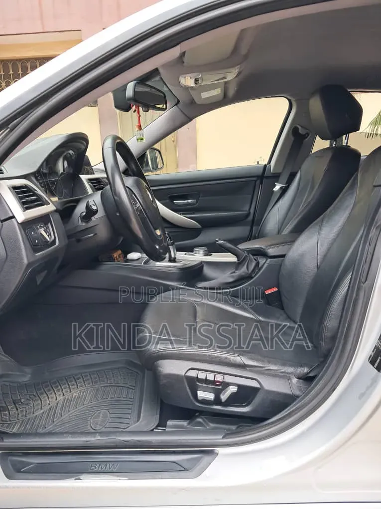 BMW 4 Series 2018 Gris