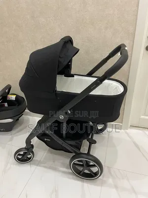 Poussette Bébé