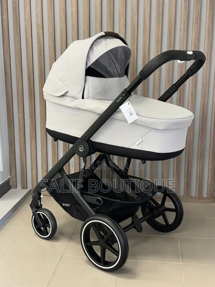 Poussette Bébé