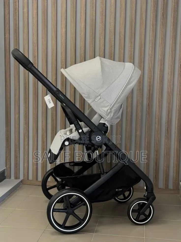 Poussette Bébé