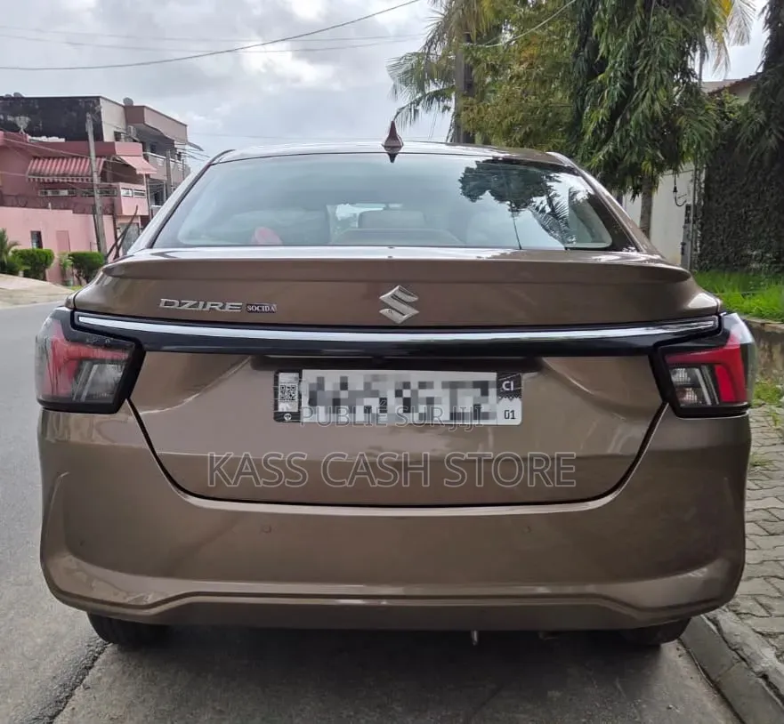 Nouveau Suzuki Dzire 2025 Marron
