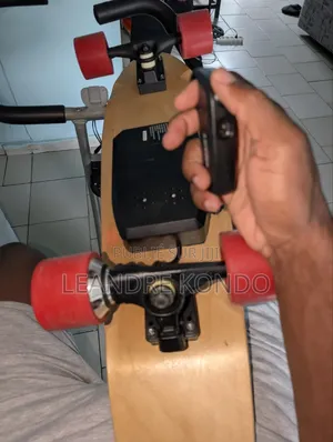 Skateboard Électrique