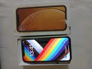 Apple iPhone XR 64 GB Doré