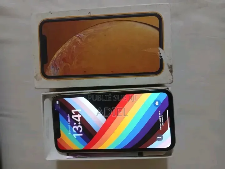 Apple iPhone XR 64 GB Doré