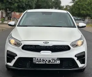 Kia Forte 2011 Blanc