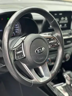 Kia Forte 2011 Blanc
