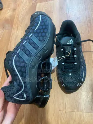 Chaussures Homme Femme Et Enfants