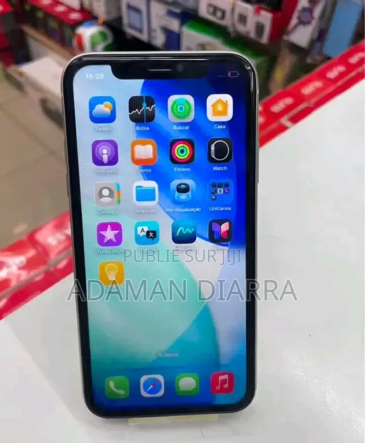 Nouveau Apple iPhone 11 64 GB Blanc